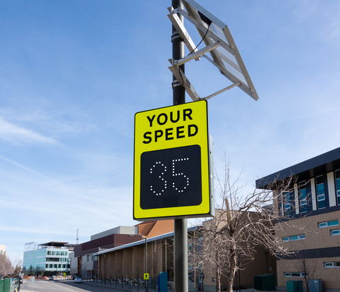 digital solar speed detecting sign