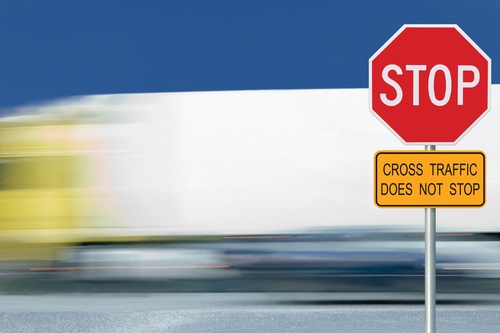 Choosing a Regulatory Road Sign Supplier